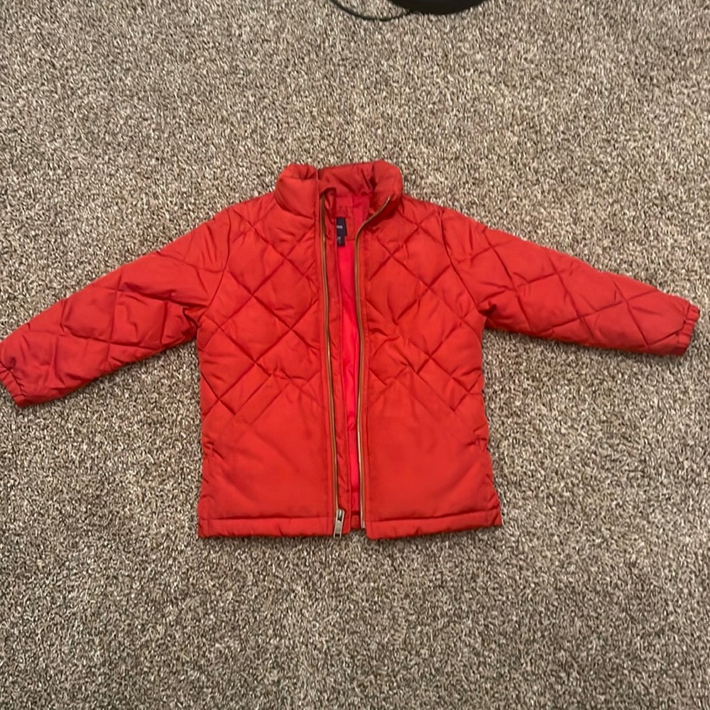 GAP baby red puffer coat Size 4T 4 years